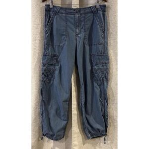 American Eagle Outfitters Dark Blue Cropped Jeans